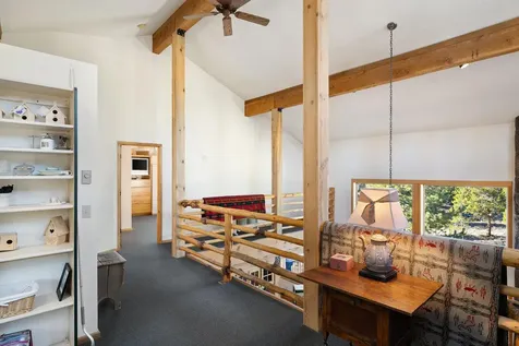 15124 E River Loop Drive E Bend OR 97707
