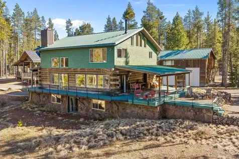 15124 E River Loop Drive E Bend OR 97707