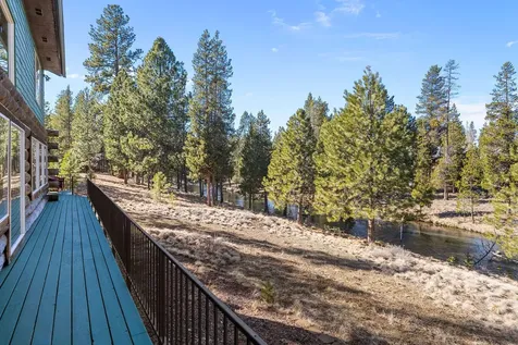 15124 E River Loop Drive E Bend OR 97707