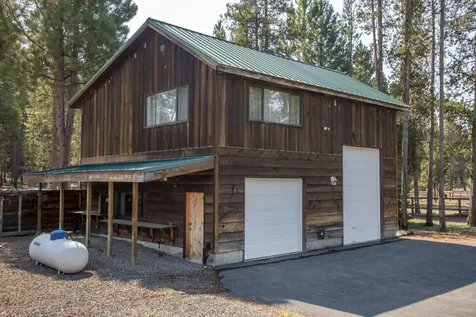 15124 E River Loop Drive E Bend OR 97707