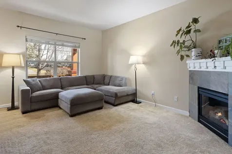 62761 Hawkview Road Bend OR 97701