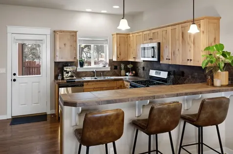 62761 Hawkview Road Bend OR 97701