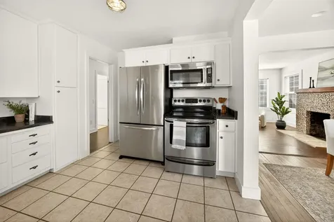 3473 Poppywoods Drive Medford OR 97504