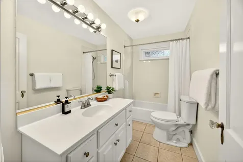 3473 Poppywoods Drive Medford OR 97504