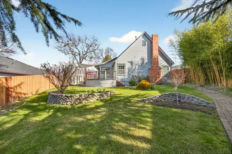 3473 Poppywoods Drive Medford OR 97504