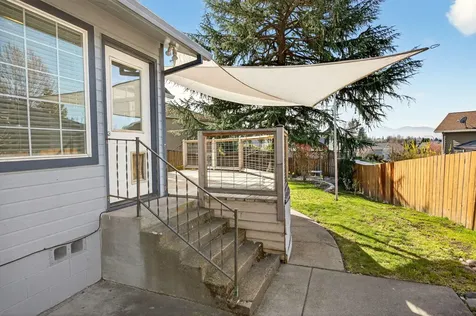 3473 Poppywoods Drive Medford OR 97504