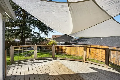 3473 Poppywoods Drive Medford OR 97504