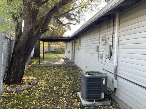 735 Kenyon Street Medford OR 97501