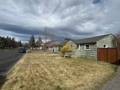 930 NW Canyon Drive Redmond OR 97756