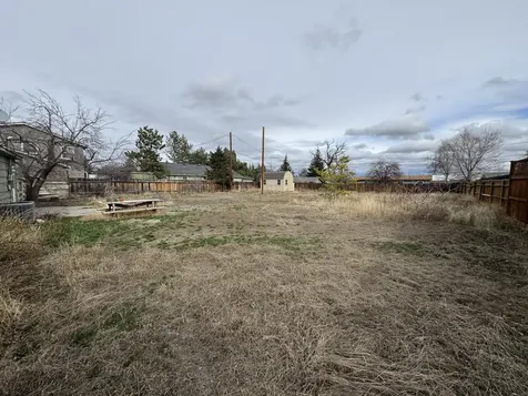 930 NW Canyon Drive Redmond OR 97756