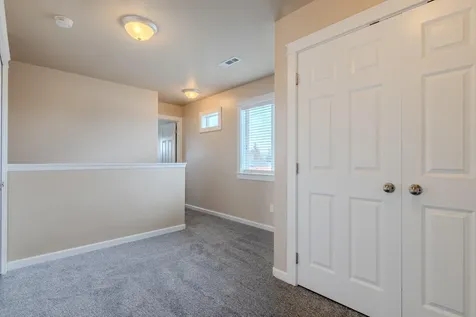 1109 Peachwood Court Medford OR 97501