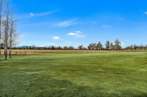 64146 Pioneer Loop Bend OR 97701