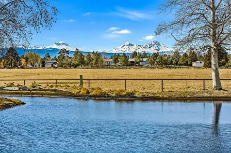64146 Pioneer Loop Bend OR 97701