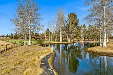 64146 Pioneer Loop Bend OR 97701