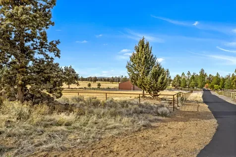 64146 Pioneer Loop Bend OR 97701