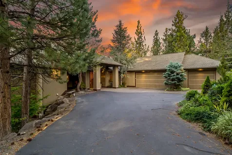 3560 NW Braid Drive Bend OR 97703