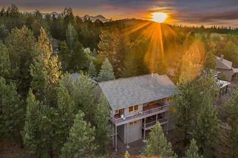 3560 NW Braid Drive Bend OR 97703