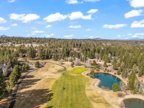 3560 NW Braid Drive Bend OR 97703
