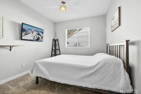 997 SE Shadowood Drive Bend OR 97702