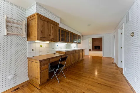 1345 NE 9th Street Grants Pass OR 97526