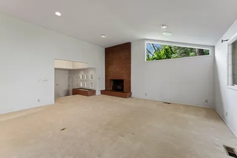 1345 NE 9th Street Grants Pass OR 97526