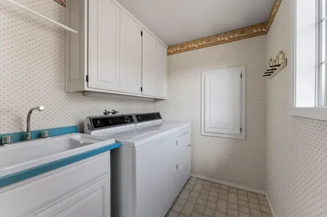 1345 NE 9th Street Grants Pass OR 97526
