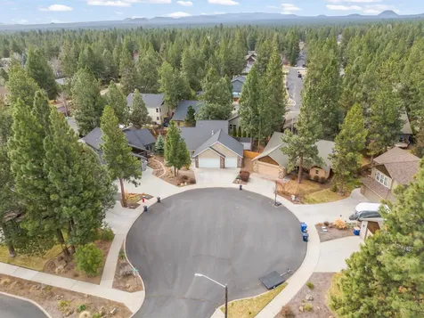 61324 Sparrow Court Bend OR 97702