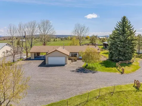 4088 SW Minson Road Powell Butte OR 97753