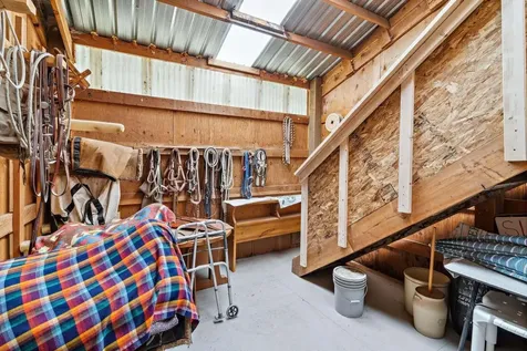 4088 SW Minson Road Powell Butte OR 97753