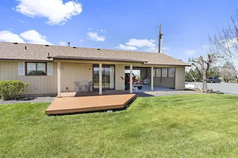 4088 SW Minson Road Powell Butte OR 97753