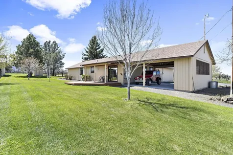 4088 SW Minson Road Powell Butte OR 97753