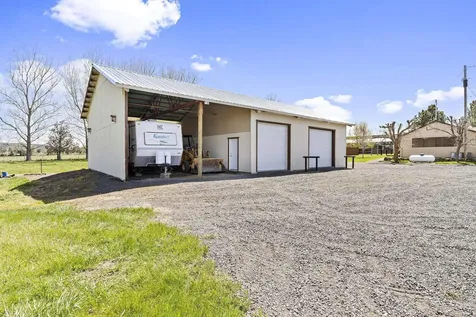 4088 SW Minson Road Powell Butte OR 97753