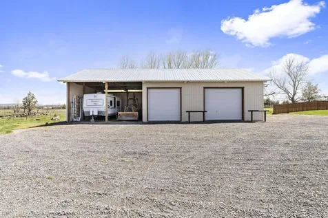 4088 SW Minson Road Powell Butte OR 97753