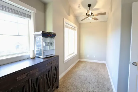 2773 NW Greenwood Avenue Redmond OR 97756