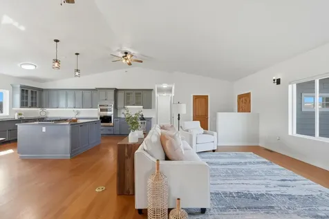 8905 NW Elizabeth Way Prineville OR 97754