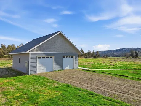 8905 NW Elizabeth Way Prineville OR 97754