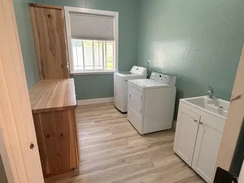 9011 Monument Drive Grants Pass OR 97526