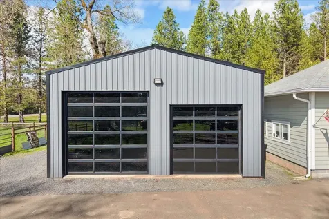 9011 Monument Drive Grants Pass OR 97526