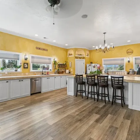 9011 Monument Drive Grants Pass OR 97526