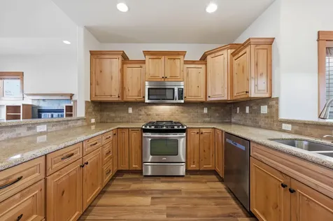 2627 NW Awbrey Point Circle Bend OR 97703