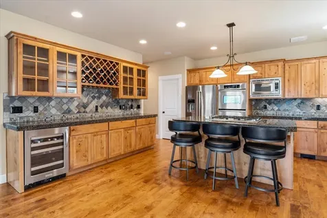 4122 SW Salmon Place Redmond OR 97756