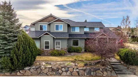 4122 SW Salmon Place Redmond OR 97756
