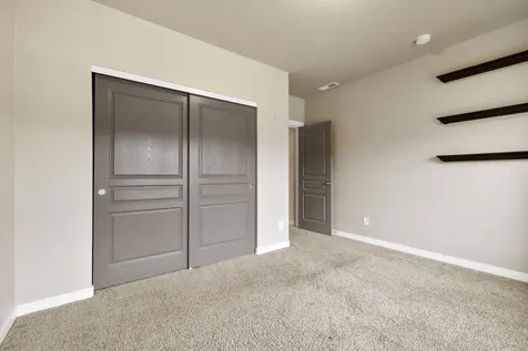 2433 NW Hazelwood Avenue Redmond OR 97756