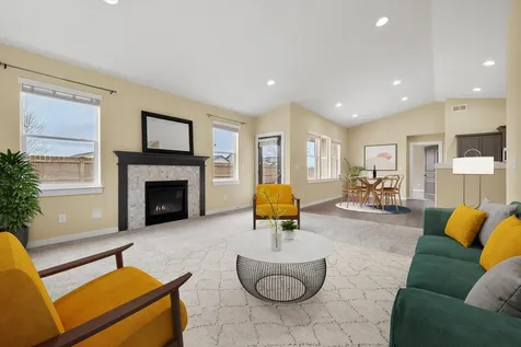 2433 NW Hazelwood Avenue Redmond OR 97756