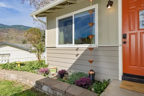114 Short Street Rogue River OR 97537