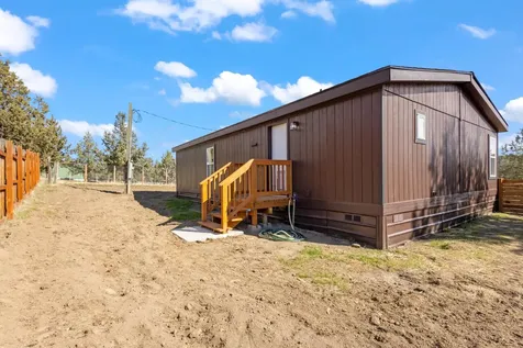 9071 SW Sand Ridge Road Terrebonne OR 97760