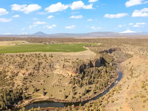 9071 SW Sand Ridge Road Terrebonne OR 97760