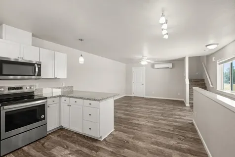 7837 Jacqueline Way White City OR 97503