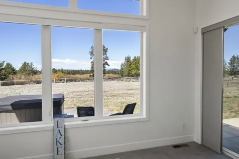 55543 Huntington Road Bend OR 97707