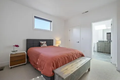 55543 Huntington Road Bend OR 97707